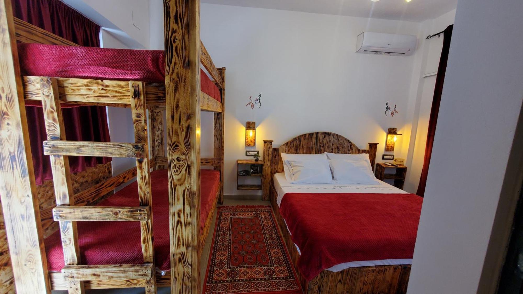 Clockwise Guestrooms Gjirokaster Bagian luar foto